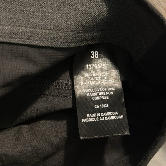 B.C Clothing Shorts 100% Polyester Size 38 - Picture 6 of 6